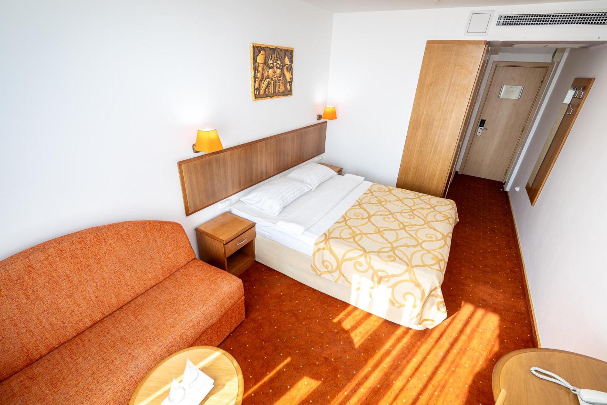 Safir Blue Resort Saturn Habitación foto